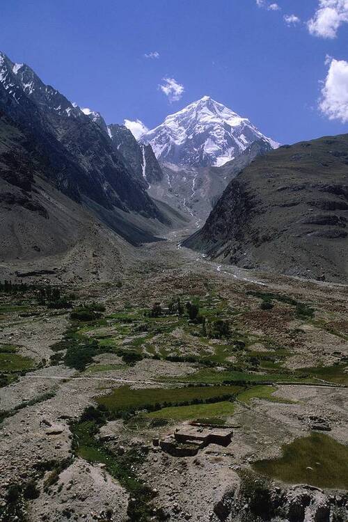 mountain-in-hindu-kush-range-little-beth-wald.thumb.jpg.1171dfb3e5bcee95c6df8107522a6c77.jpg